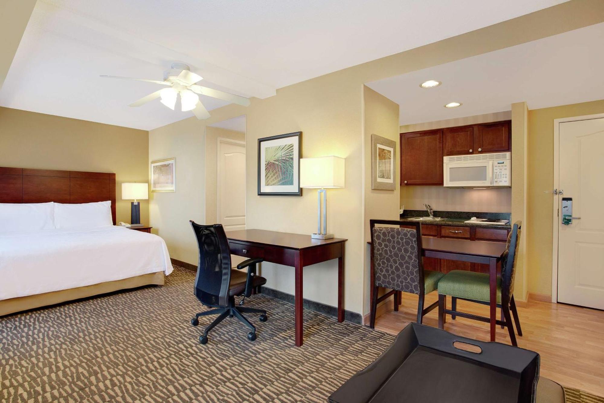 โฮมวูดสวีทบายฮิลตันแทมป้าบรานดอน Hotel แทมปา ภายนอก รูปภาพ